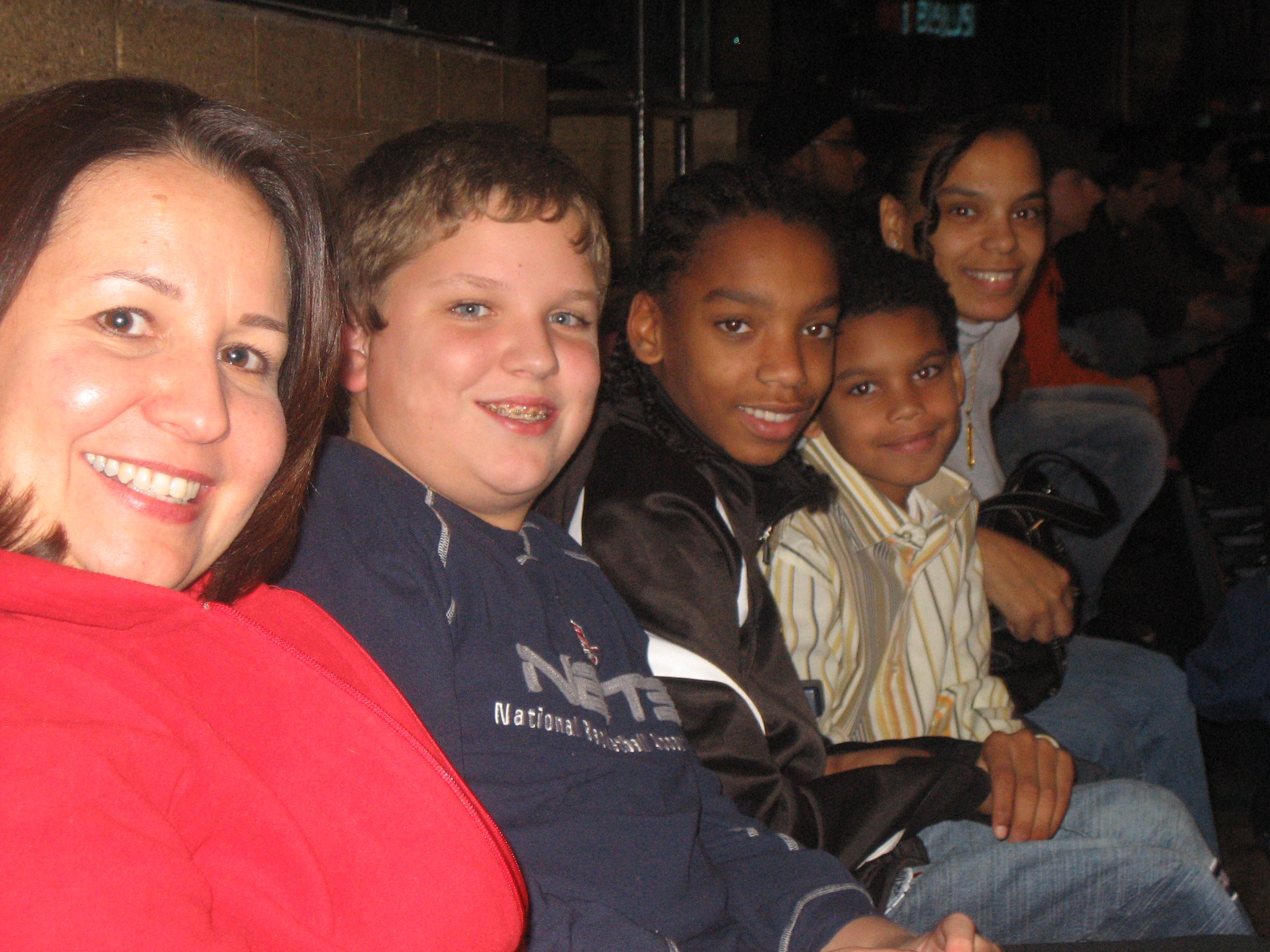 2009_Foundation_Night/patrons.JPG